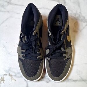 Air Jordan 1 Women's High Top Mid Military Green pre-owned